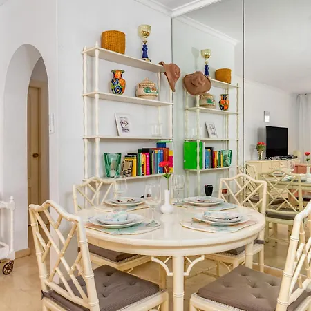 Edificio El Rey-1 By Interhome פואנגירולה