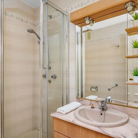 Edificio El Rey By Interhome Apartment